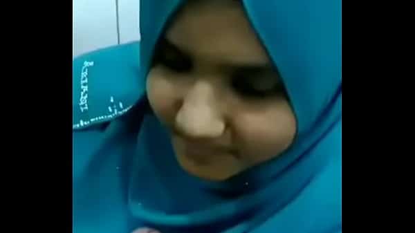 Palestinian woman suck a dick